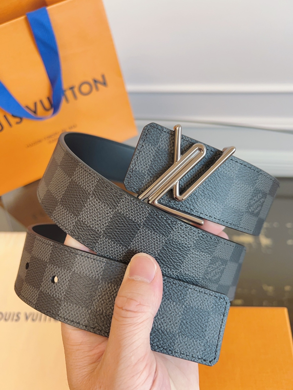 ルイヴィトンベルト側面デザイン